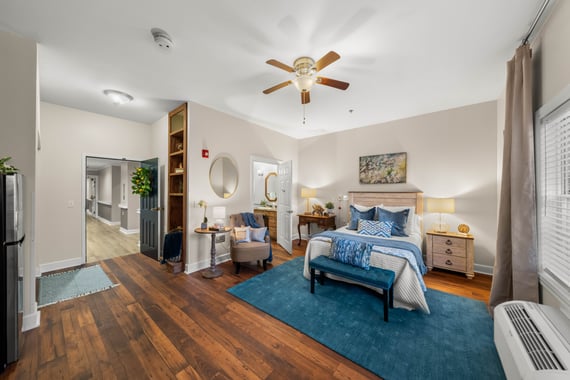 Service and Amenities