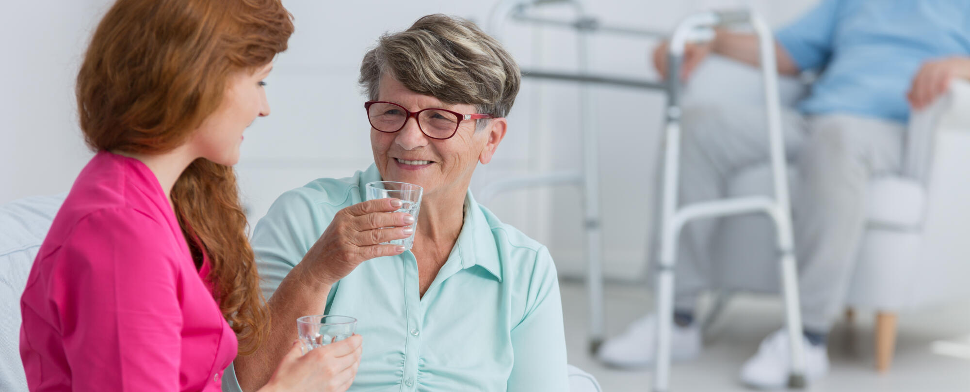 How Does an Assisted Living Community Improve Senior Wellbeing?