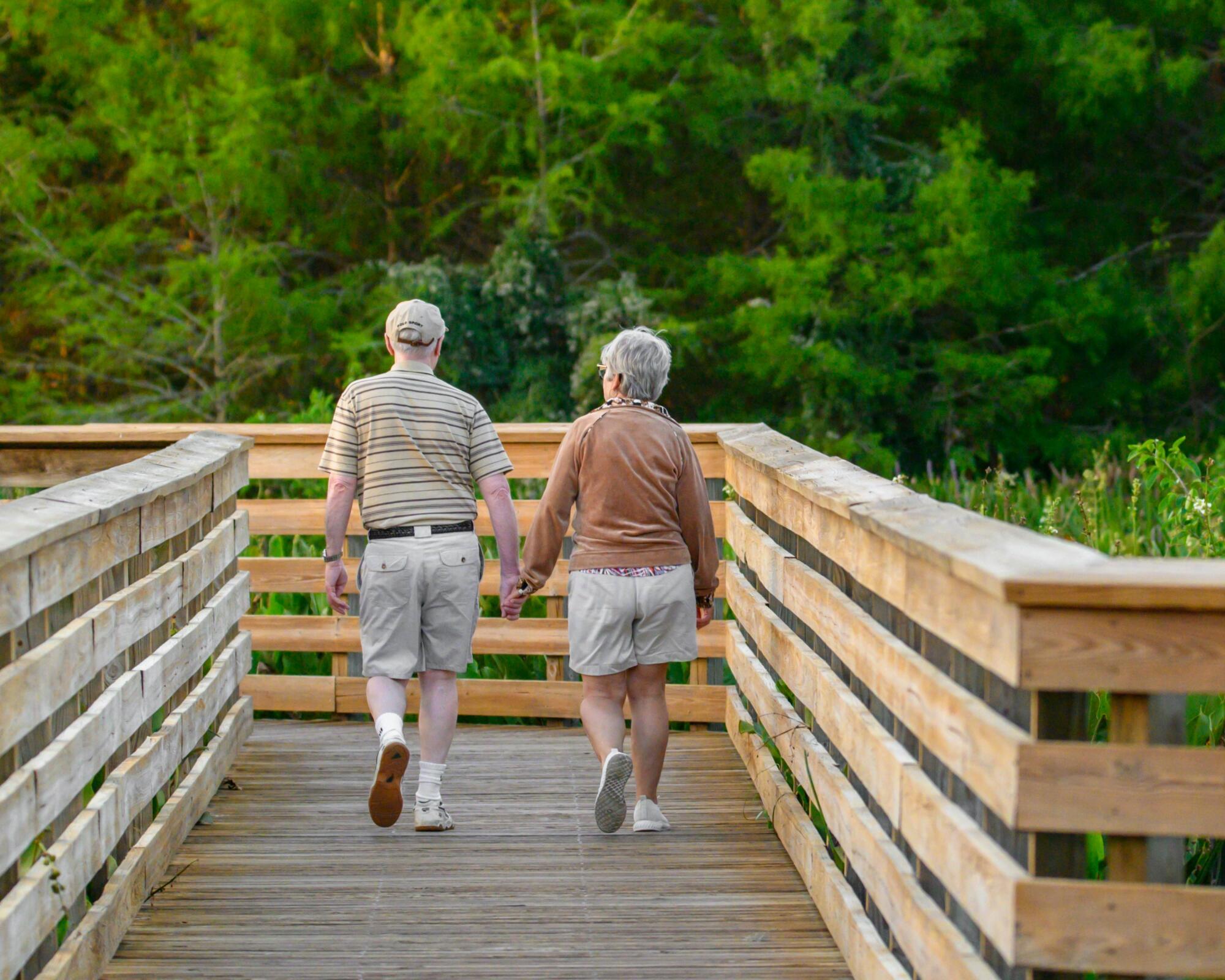 10 Benefits of an Assisted Living Community in Knoxville
