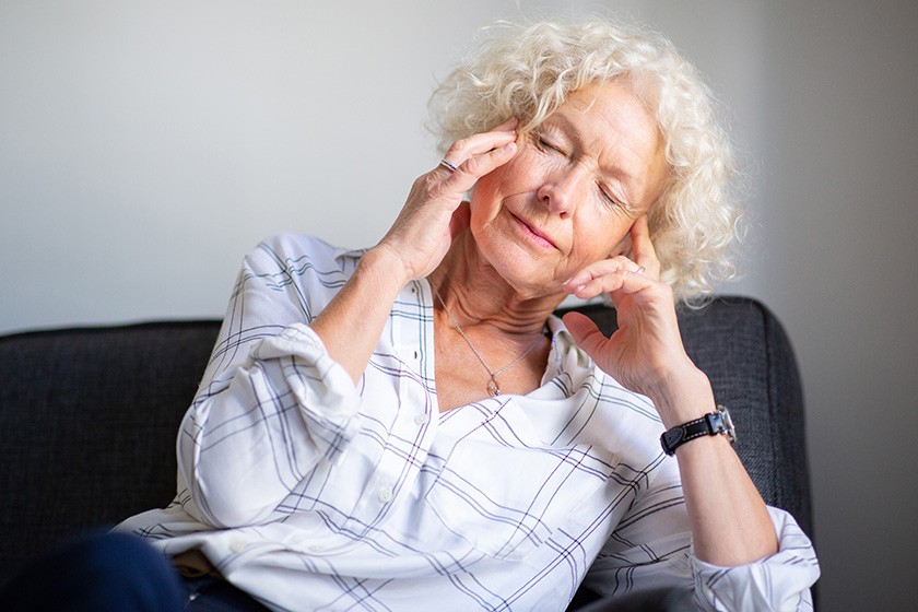 3 Ways Assisted Living In Knoxville, TN Helps Your Loved One Overcome Stress